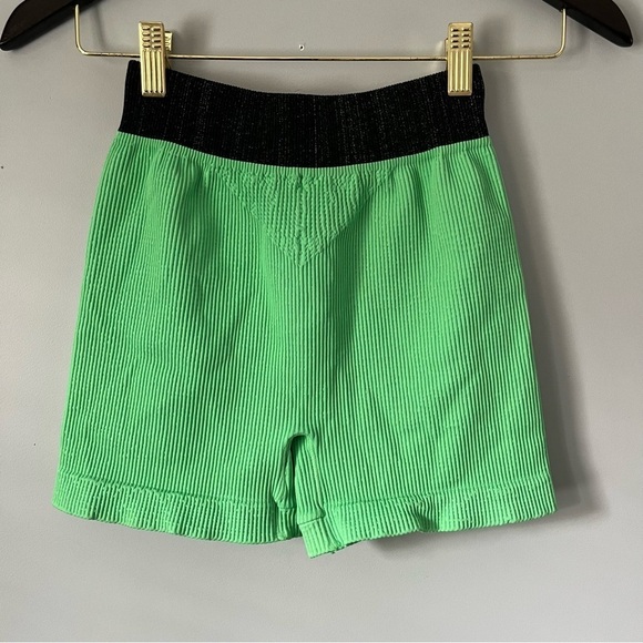 FP Movement By Free People Prajna Fresh Cut Green Ribbed Yoga Shorts Sz M/L NWT - Picture 11 of 16